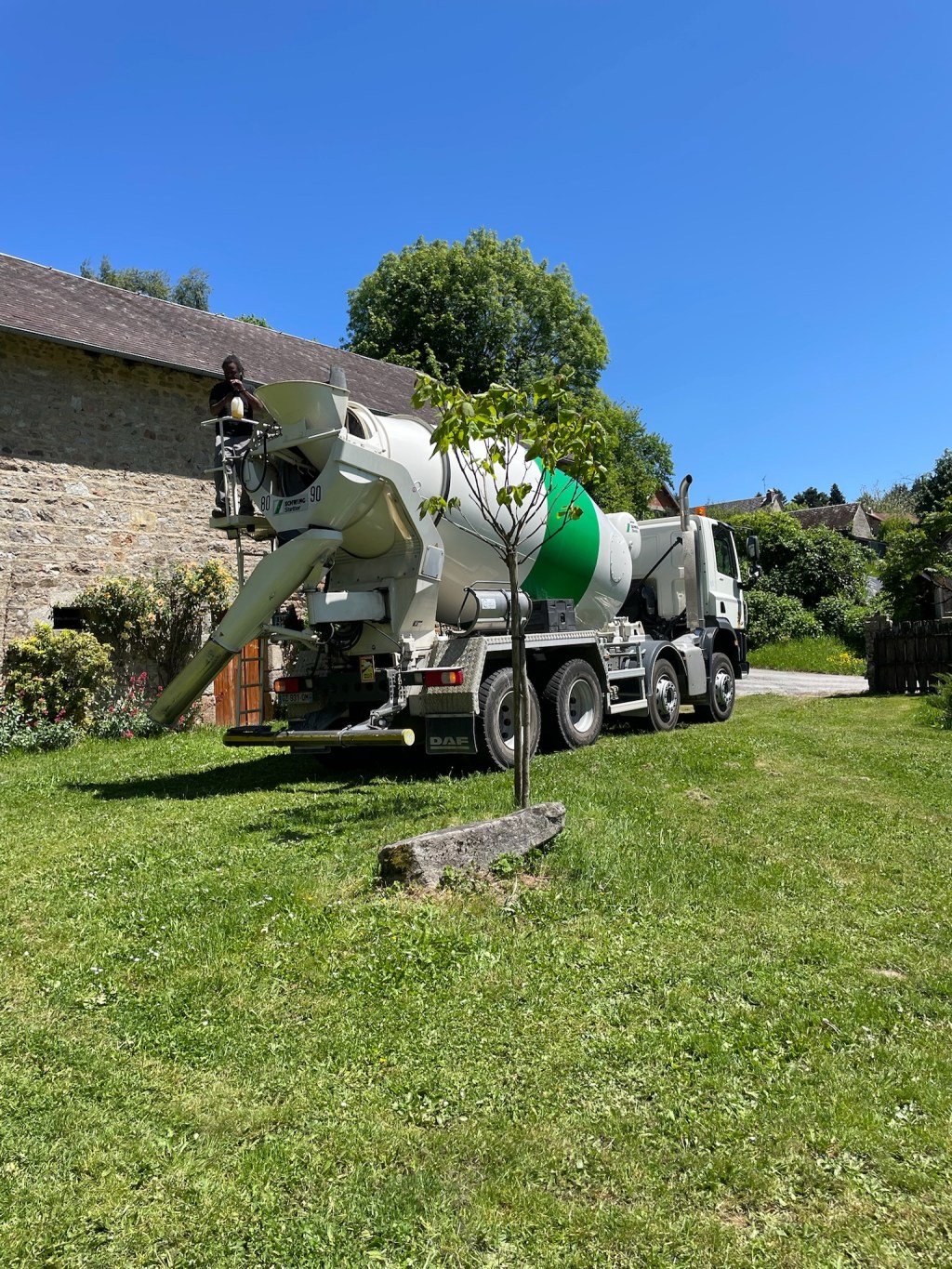 Opbouw van de keuken – nieuwe betonvloer&nbsp;2